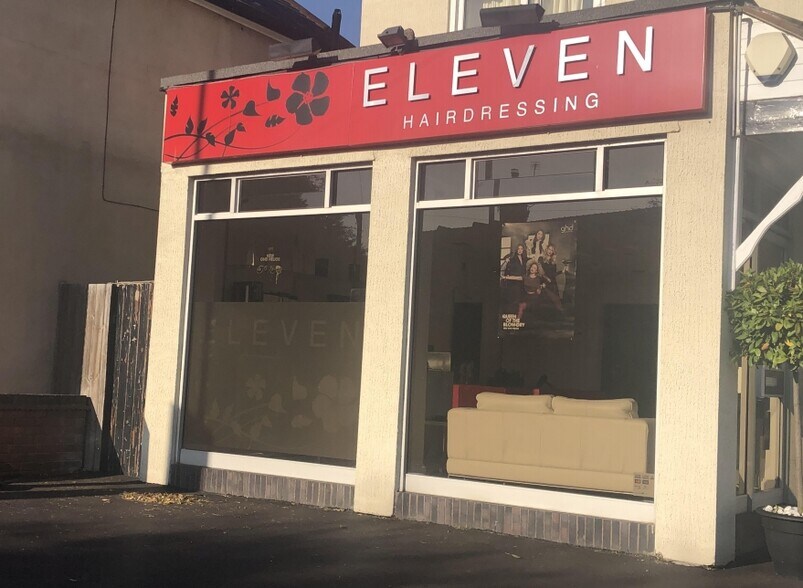 8-8b Birches Rd, Codsall for sale - Primary Photo - Image 1 of 1