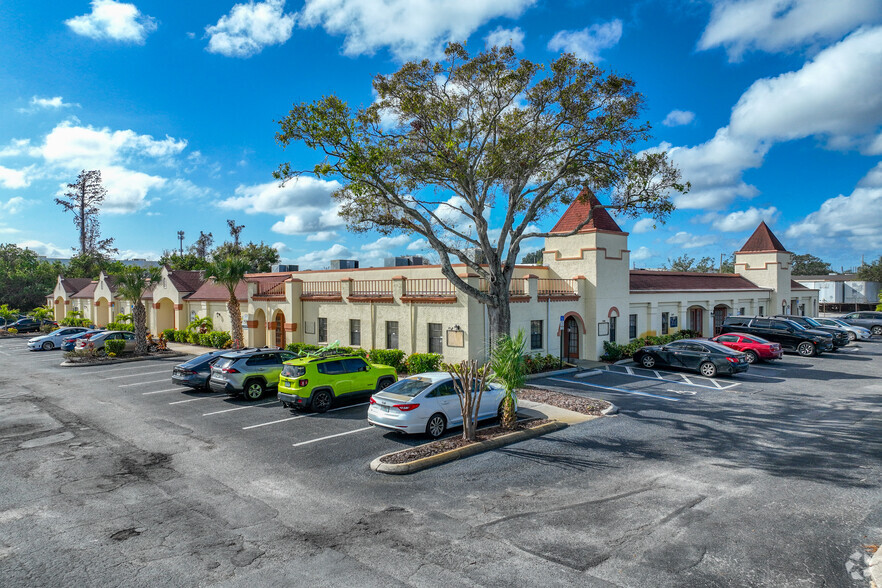 1684 N Belcher Rd, Clearwater, FL for sale - Primary Photo - Image 1 of 1