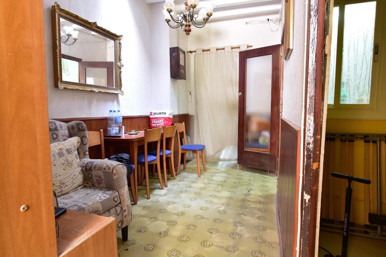 Carrer de Provença, 127, Barcelona, BAR 08036 - Unit 2 - - Interior Photo - Image 1 of 15