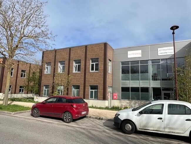 Location Bureaux 600 m²