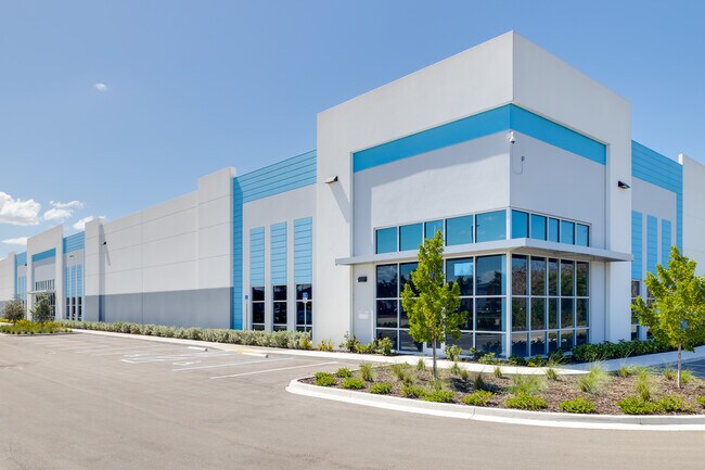 More details for 16200 Ben Hill Griffin Pky, Fort Myers, FL - Office, Industrial to Rent