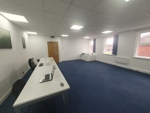 Cartwright Ct, Huddersfield to rent Interior Photo- Image 1 of 3