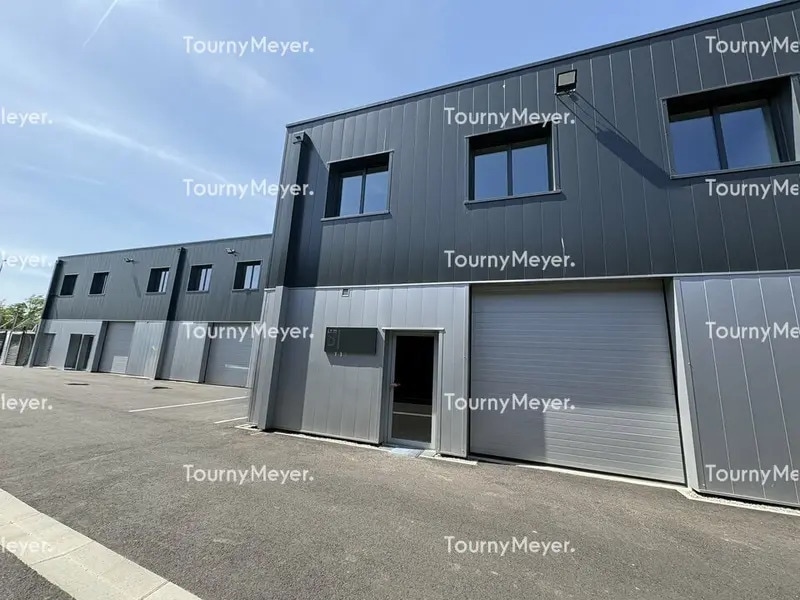 23 Rue Aristide Berges, Cugnaux to rent Building Photo- Image 1 of 11