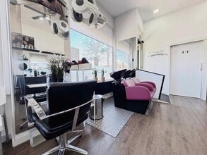 Retail in Madrid, Madrid to rent Interior Photo- Image 2 of 9