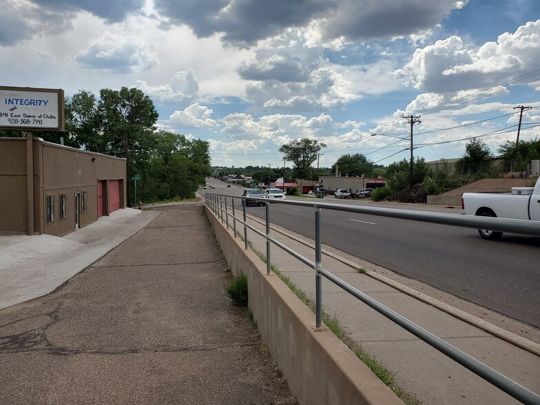 1641 E Deuce of Clubs, Show Low, AZ for sale - Building Photo - Image 1 of 5