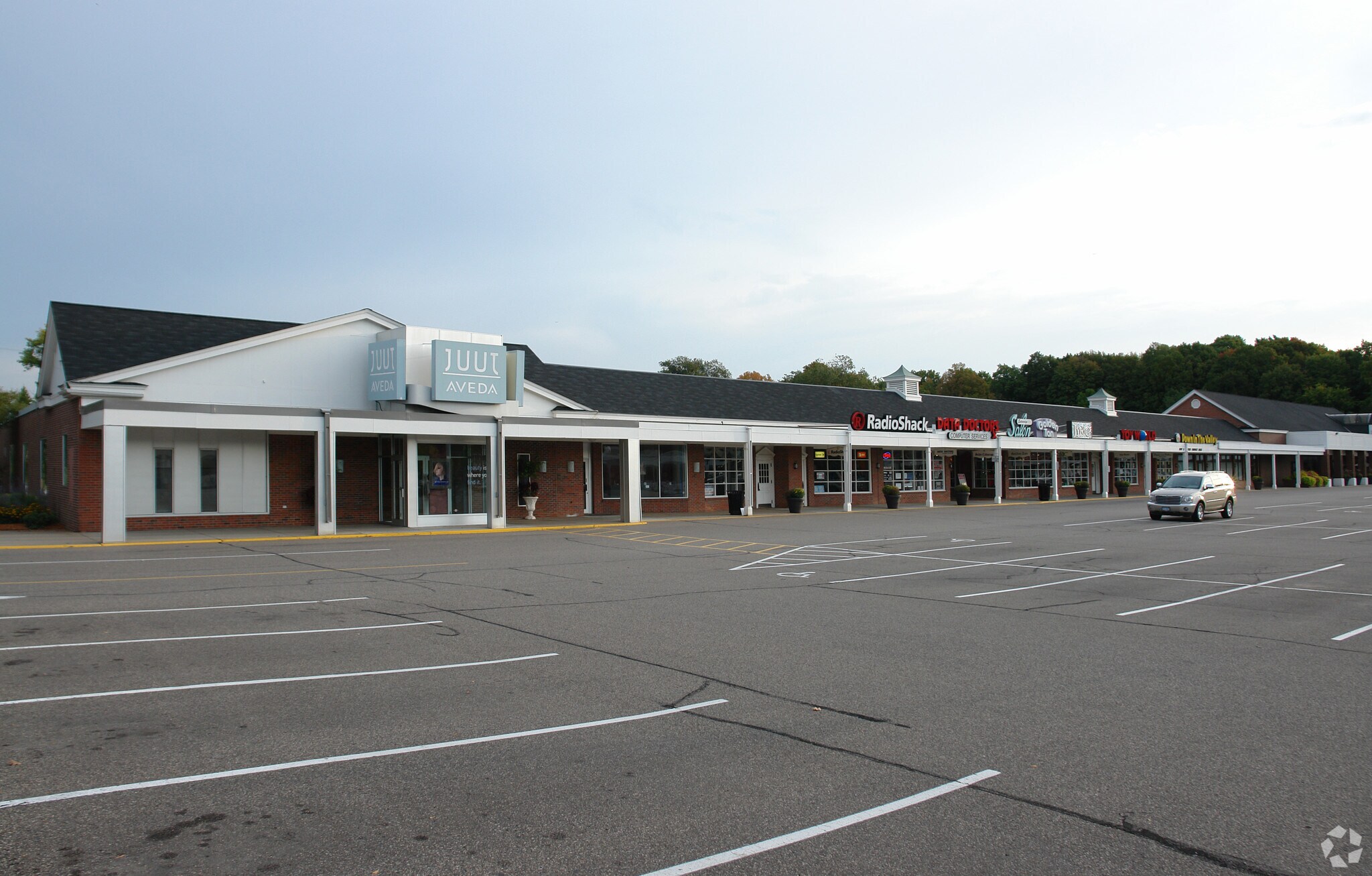 1151-1179 Wayzata Blvd, Wayzata, MN for sale Building Photo- Image 1 of 1