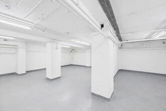 Ardwick Green N, Manchester to rent Interior Photo- Image 1 of 4