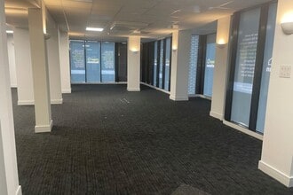 Longbrook St, Exeter to rent Interior Photo- Image 1 of 4