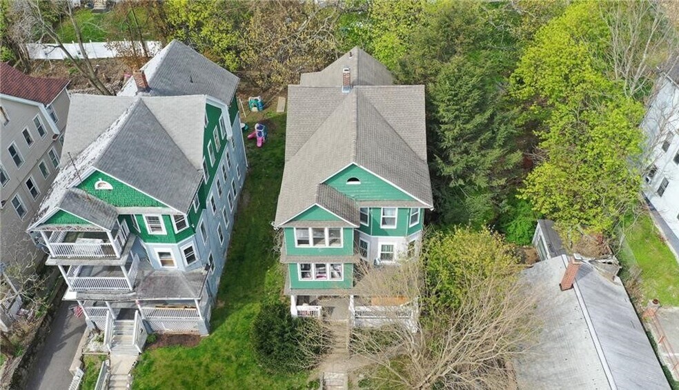 111 Draher Ave, Waterbury, CT for sale - Primary Photo - Image 1 of 1