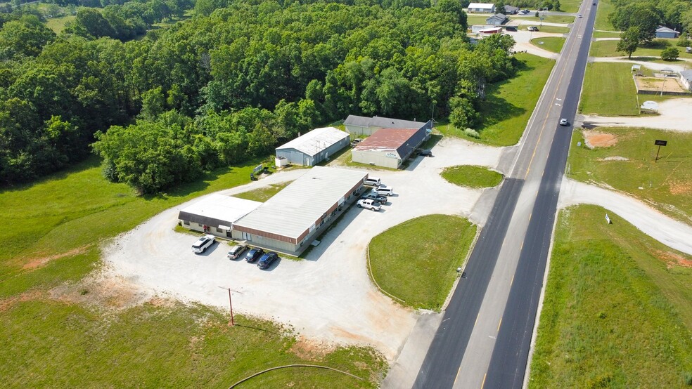 1604 US 160 West, West Plains, MO for sale - Primary Photo - Image 1 of 20