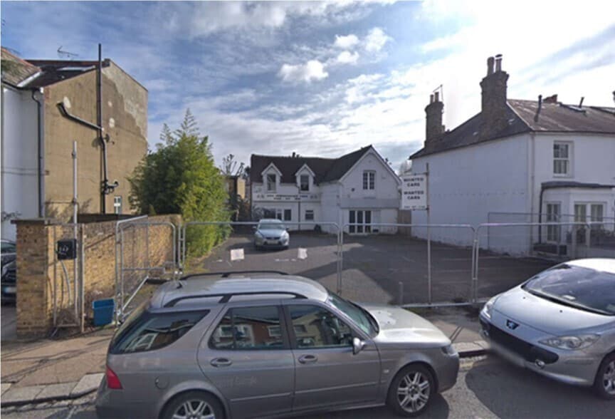 267 Sandycombe Rd, Richmond for sale Building Photo- Image 1 of 7