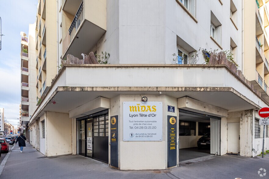 Build-to-Rent in Lyon for sale - Building Photo - Image 3 of 4