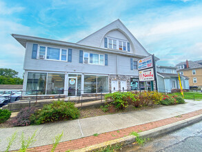 418 Market St, Lemoyne, PA for rent Building Photo- Image 1 of 9