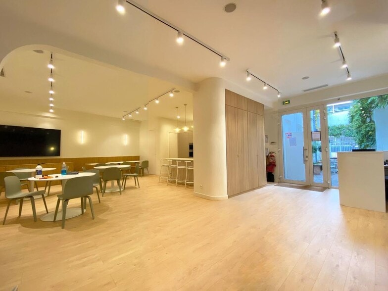 53 Rue De Paris, Boulogne-Billancourt for sale - Interior Photo - Image 2 of 14