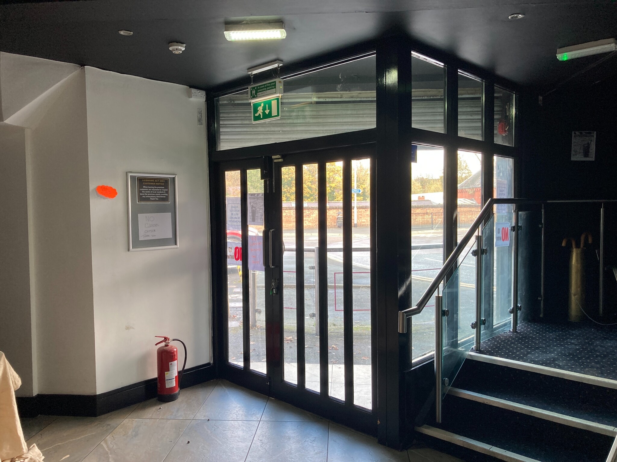 The Parade, Telford to rent Interior Photo- Image 1 of 14