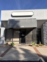 1200-1242 N San Dimas Canyon Rd, San Dimas, CA for rent Building Photo- Image 1 of 4