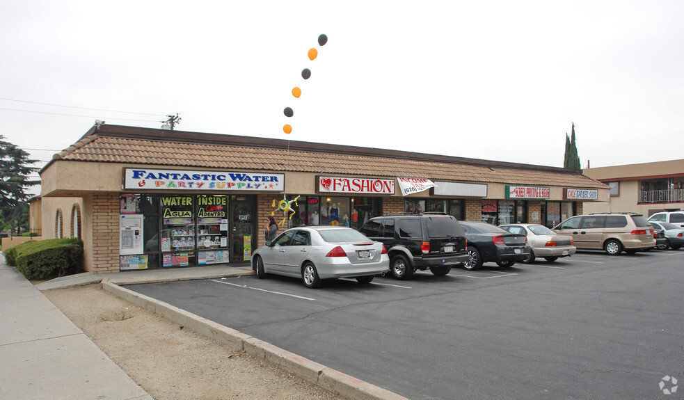 15660 Amar Rd, La Puente, CA for sale - Building Photo - Image 3 of 19