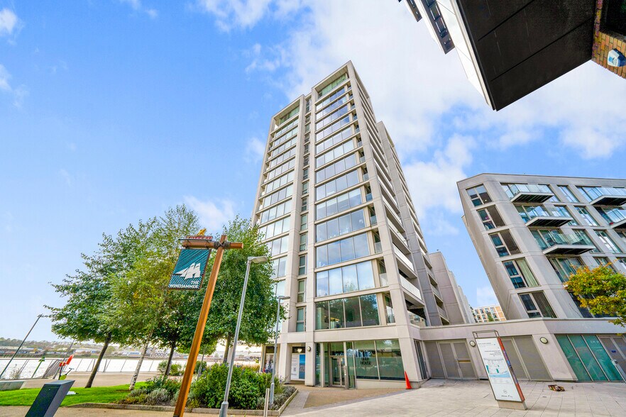 Admirality Avenue, London for sale - Building Photo - Image 1 of 1