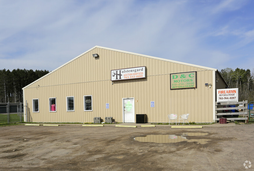 37258 Hwy 65, Cambridge, MN for sale - Primary Photo - Image 1 of 1