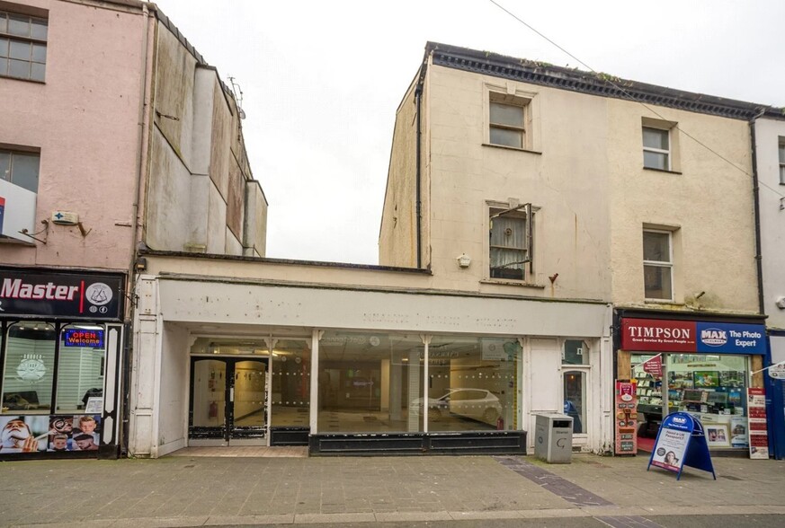 22-24 Pool St, Caernarfon for sale - Building Photo - Image 1 of 5