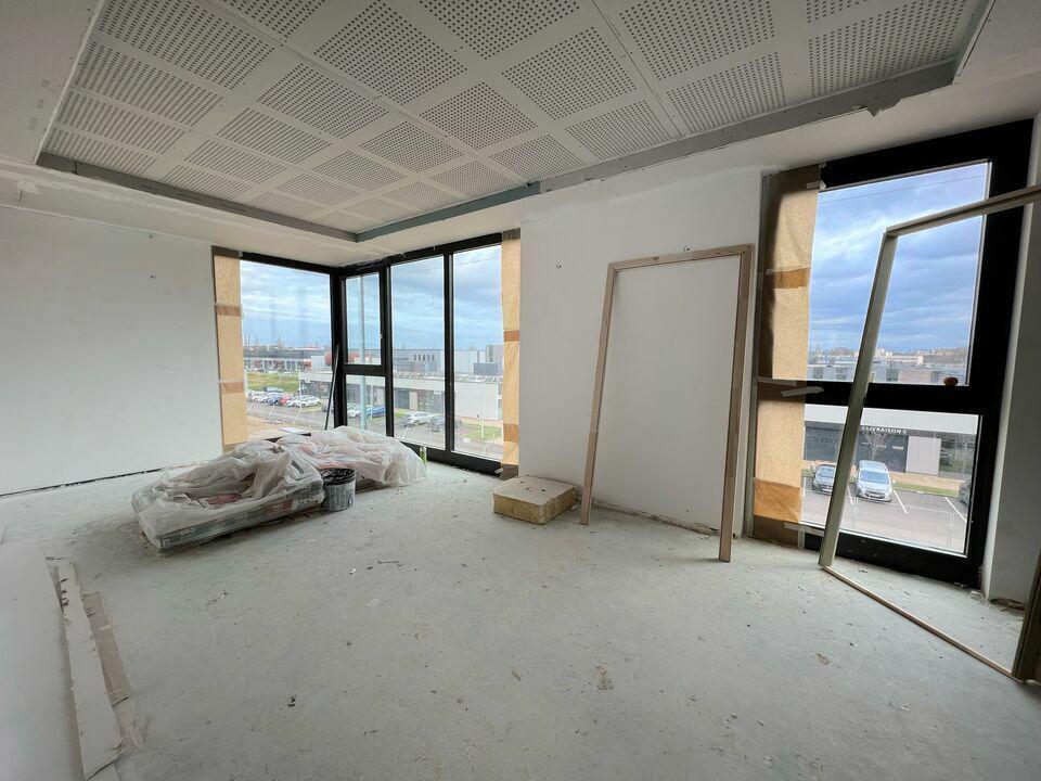 Location Bureaux 67 m² - Photo 1