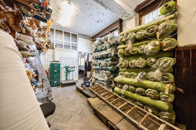 More details for 151 Whitechapel Rd, London - Office / Retail to Rent