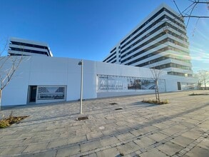 Avenida José Antonio Corrales, 6, Madrid, Madrid to rent Interior Photo- Image 1 of 5