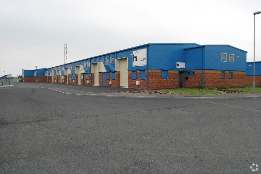 Witney Rd, Poole for sale - Primary Photo - Image 1 of 1