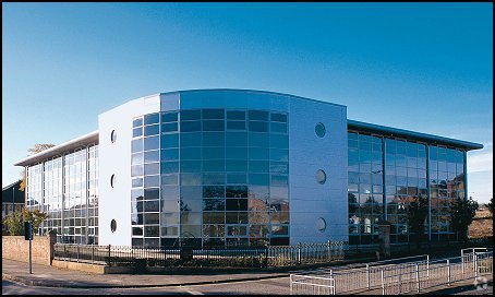 Bothwell Rd, Hamilton to rent - Building Photo - Image 2 of 4