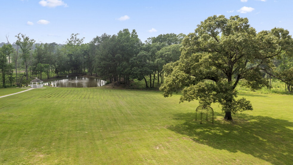 1961 FM 1375 Rd E, Huntsville, TX for sale - Building Photo - Image 3 of 96