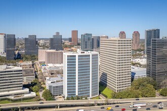2100 West Loop South, Houston, TX - AERIAL map view
