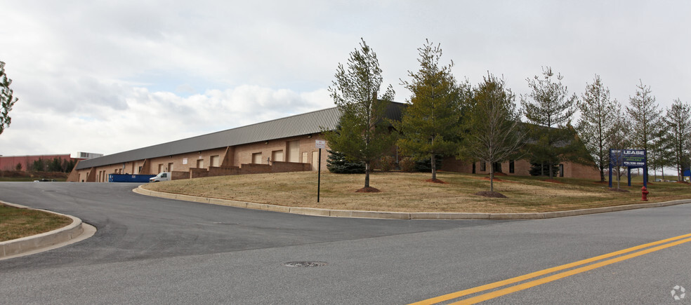 1393 Progress Way, Eldersburg, MD for rent - Building Photo - Image 3 of 14