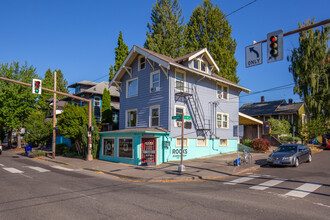 2931-2935 NE Broadway St, Portland, OR for sale Building Photo- Image 1 of 14