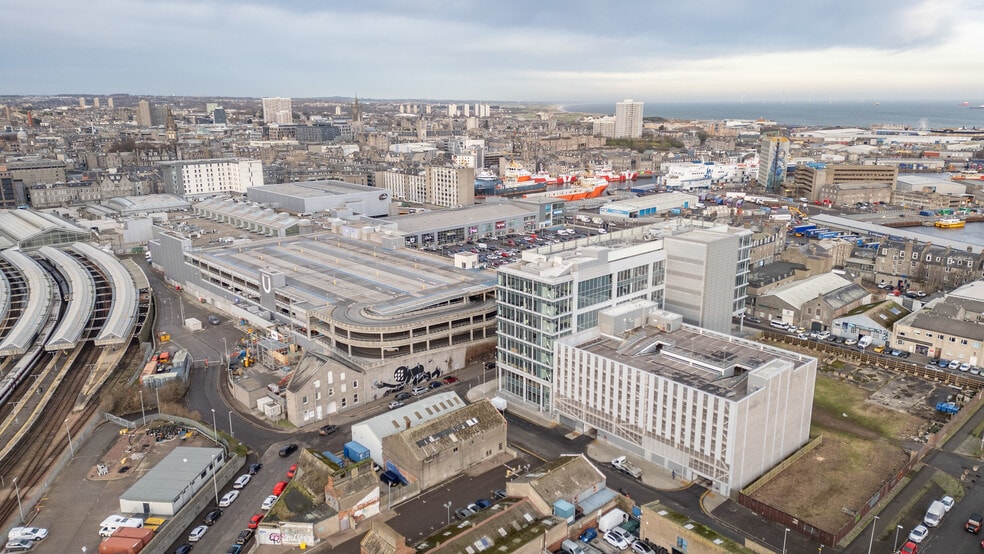 33-35 Palmerston Rd, Aberdeen to rent - Building Photo - Image 2 of 4