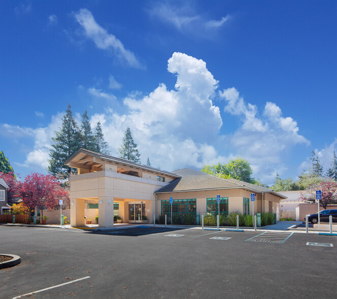 570 Willow Rd, Menlo Park, CA for sale - Building Photo - Image 1 of 1