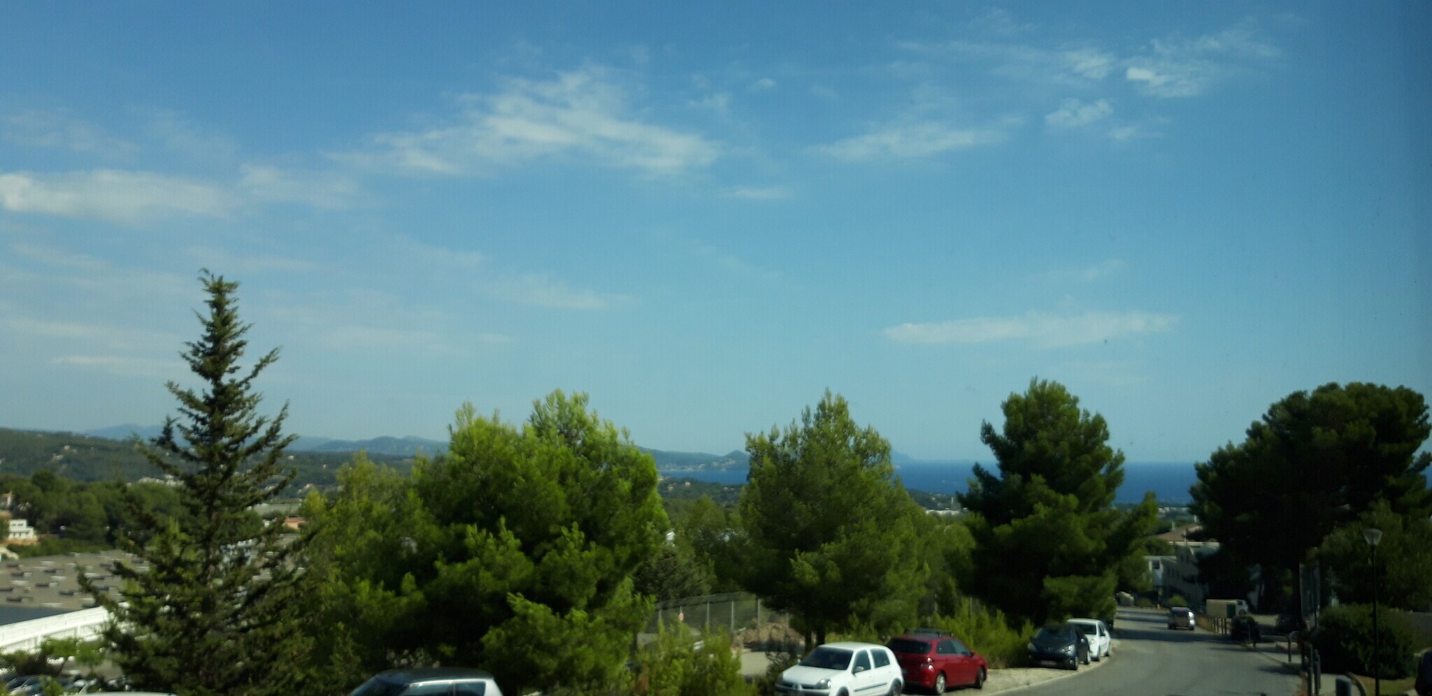 375 Avenue Du Mistral, La Ciotat to rent Interior Photo- Image 1 of 6