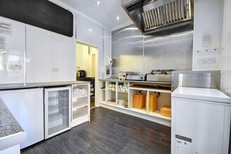 4 Mearns St, Greenock to rent Interior Photo- Image 1 of 5