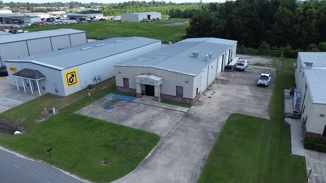 More details for 3102 S Ruby Ave, Gonzales, LA - Industrial to Rent