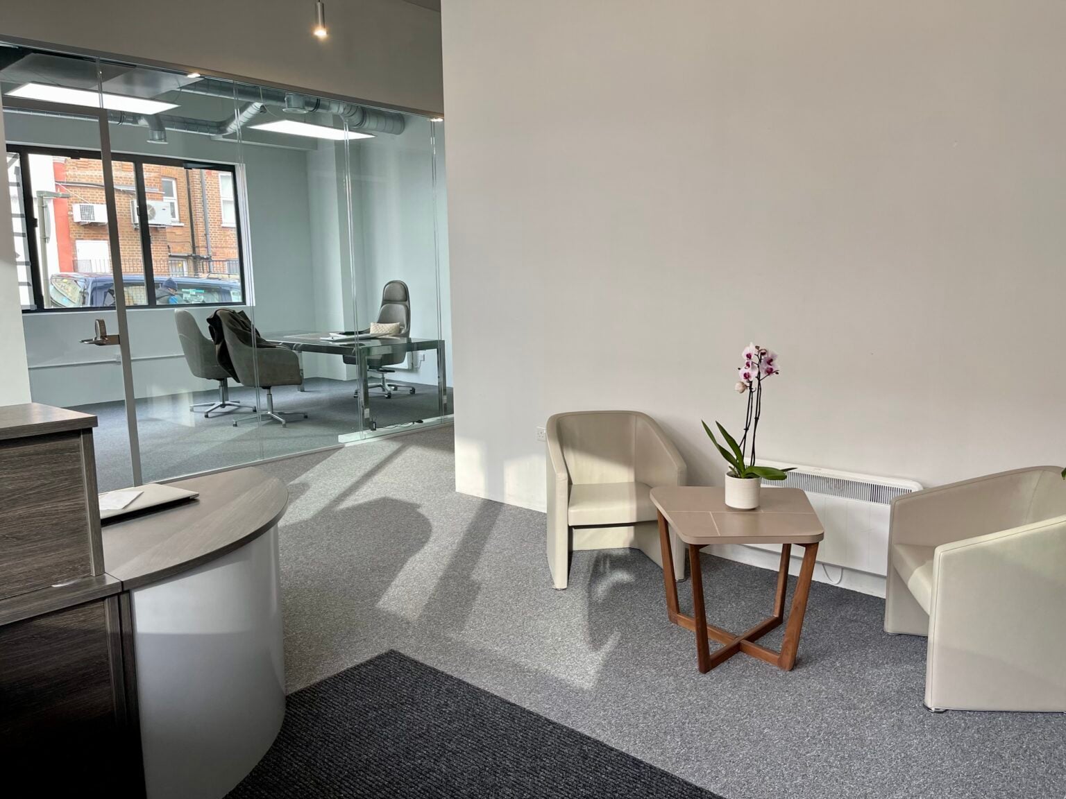 490-492 Holloway Rd, London to rent Interior Photo- Image 1 of 1