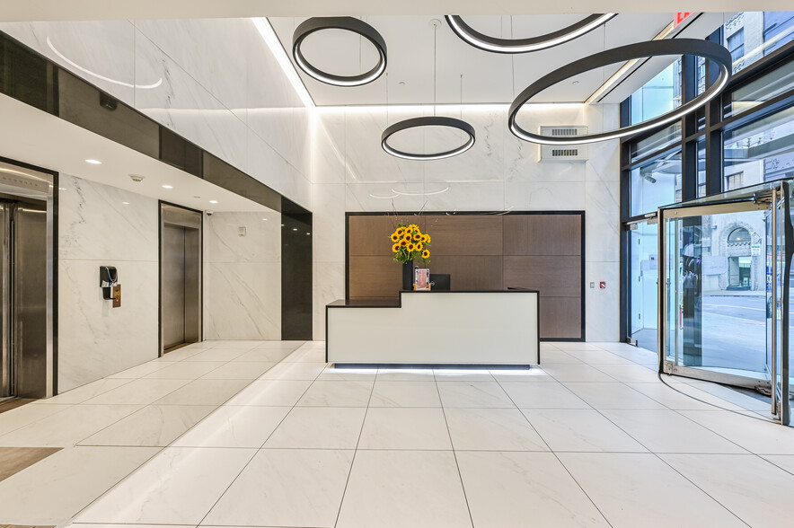 251 W 30th St, New York, NY for rent - Lobby - Image 3 of 8