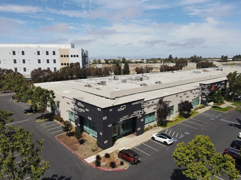 25821 Industrial Blvd, Hayward, CA for rent - Building Photo - Image 1 of 11