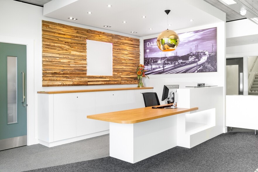 Victoria Rd, Dartford to rent - Interior Photo - Image 2 of 10