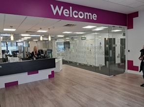 285 Commercial Rd, London to rent Interior Photo- Image 1 of 3