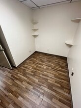 4003-4015 Park Blvd, San Diego, CA to rent Interior Photo- Image 1 of 6