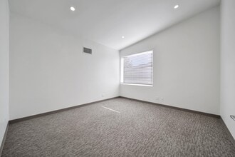 104 Louetta Road & Vintage Preserve Pky, Houston, TX to rent Building Photo- Image 2 of 14