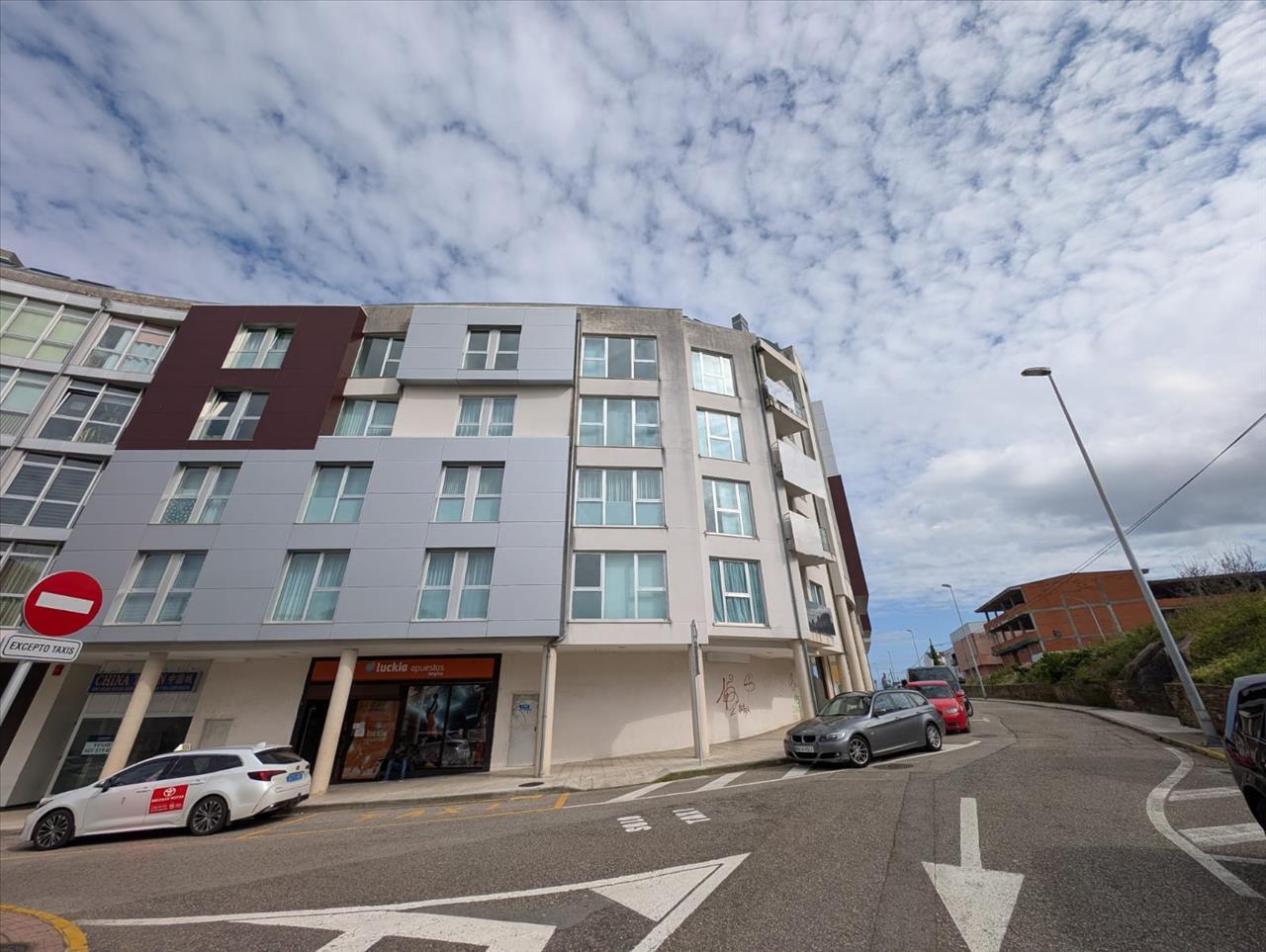 Rúa do Mariñeiro, Burela, Lugo for sale Building Photo- Image 1 of 19