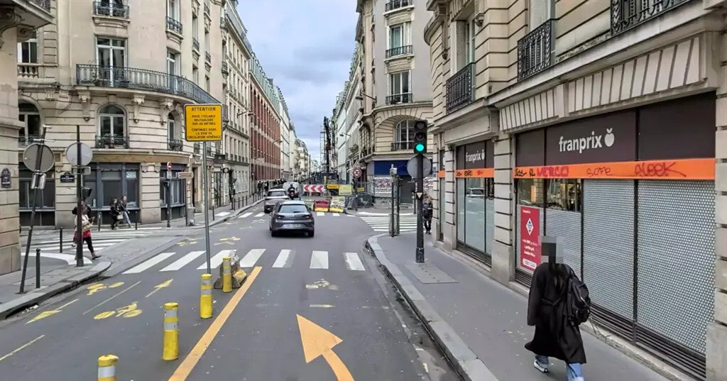 Location Commerce 59 m² - Photo 1