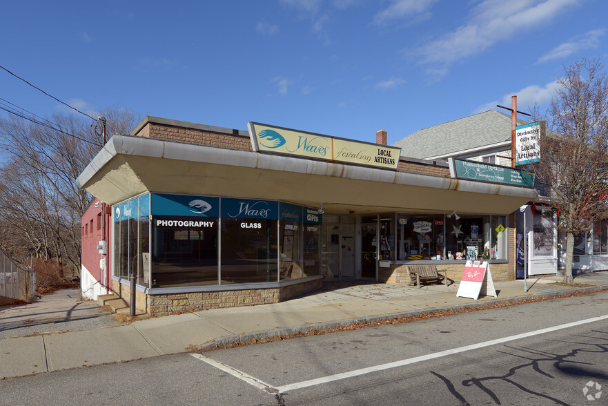 269-271 Main St, Wakefield, RI for sale - Primary Photo - Image 1 of 1