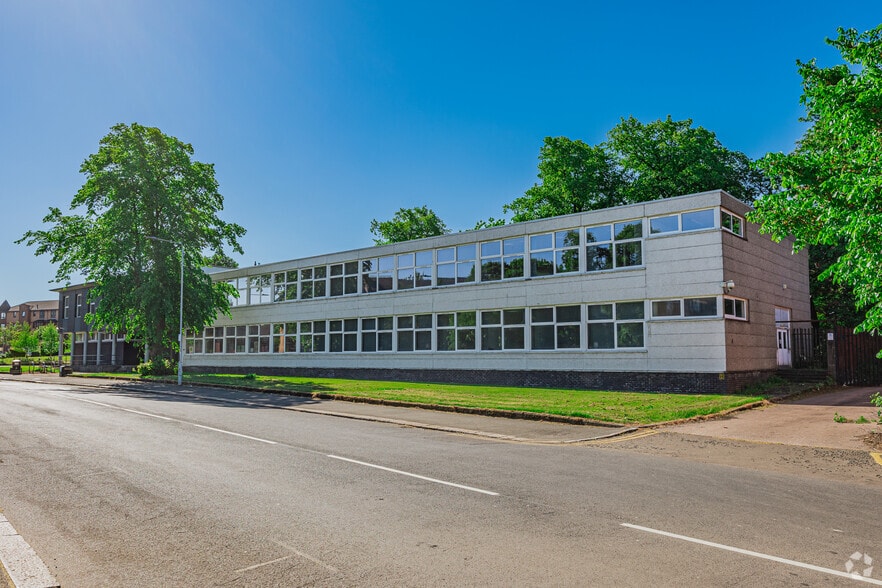 Seedhill Rd, Paisley to rent - Building Photo - Image 2 of 2