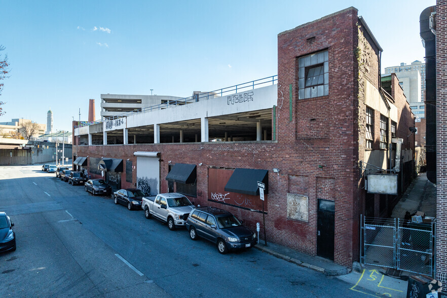 407 E Saratoga St, Baltimore, MD for sale - Building Photo - Image 3 of 10